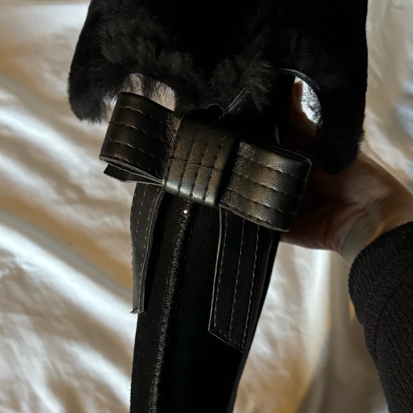 UGG Genevieve over the knee bow boots black. Size 6. New - Picture 2 of 15